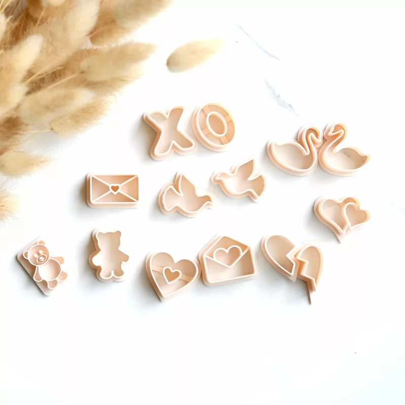 Valentines Clay Cutter Collection (32 Piece Set) – Clay Dough Cutters